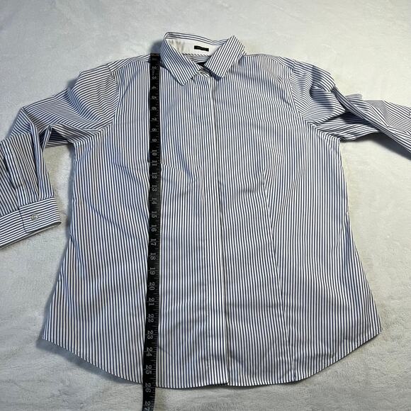 Talbots Stripe Wrinkle Resistant Button Up Shirt Size 10 Office Career Preppy - Picture 7 of 7